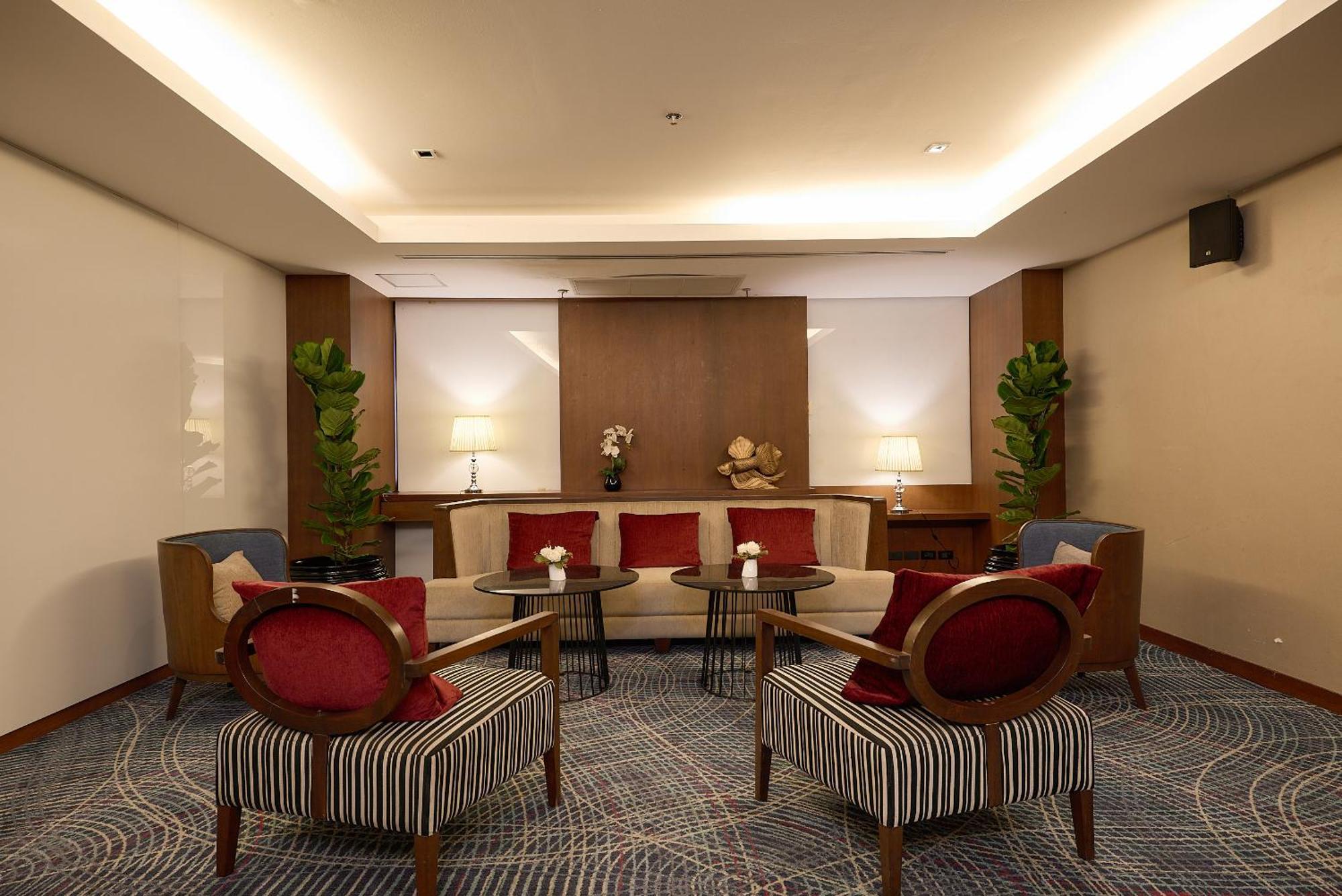 Rua Rasada Hotel - The Ideal Venue For Meetings & Events Trang Exteriör bild